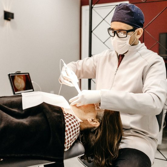Dentist in Topeka